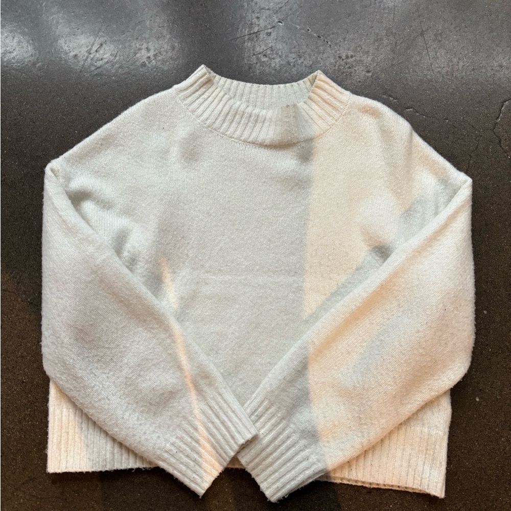 Reitmans Cozy White Women's Sweater